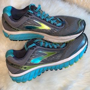 BROOKS GHOST 9 RUNNING SHOES